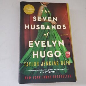 The Seven Husbands of Evelyn Hugo Taylor Jenkins Reid Paperback Novel 2018